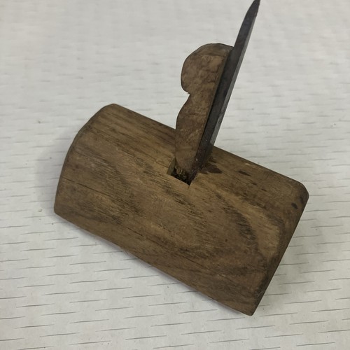 Antique hand made wooden thumb - antique,