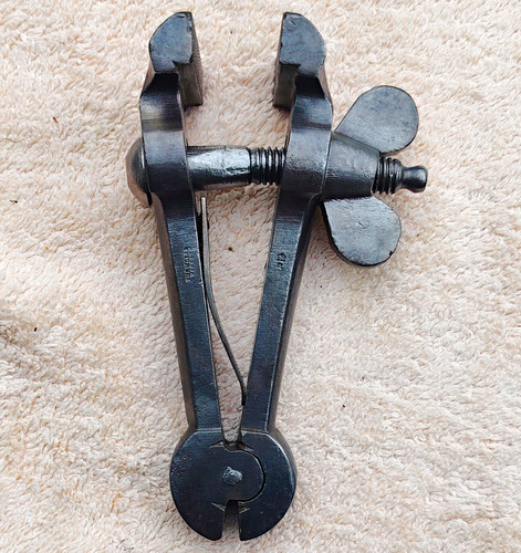Antique thewlis griffin - antique, &